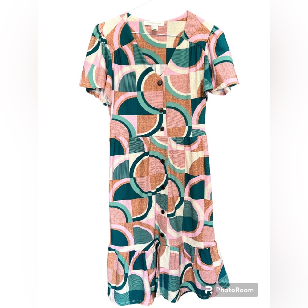 monteau Los Angeles geometric granny chic v-neck midi‎ dress